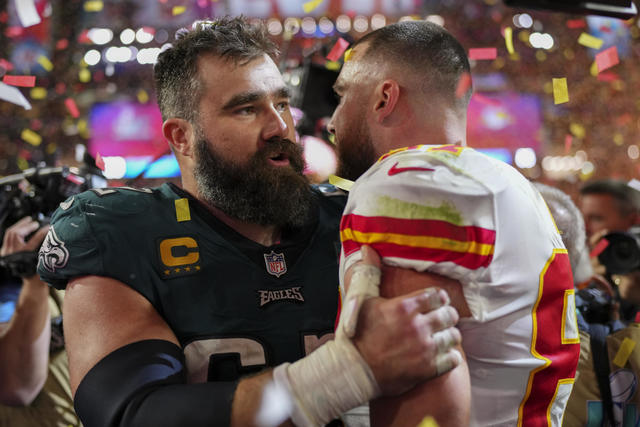 Philadelphia Eagles player Jason Kelce says pregnant wife Kylie will bring  her OB-GYN to the Super Bowl - CBS News