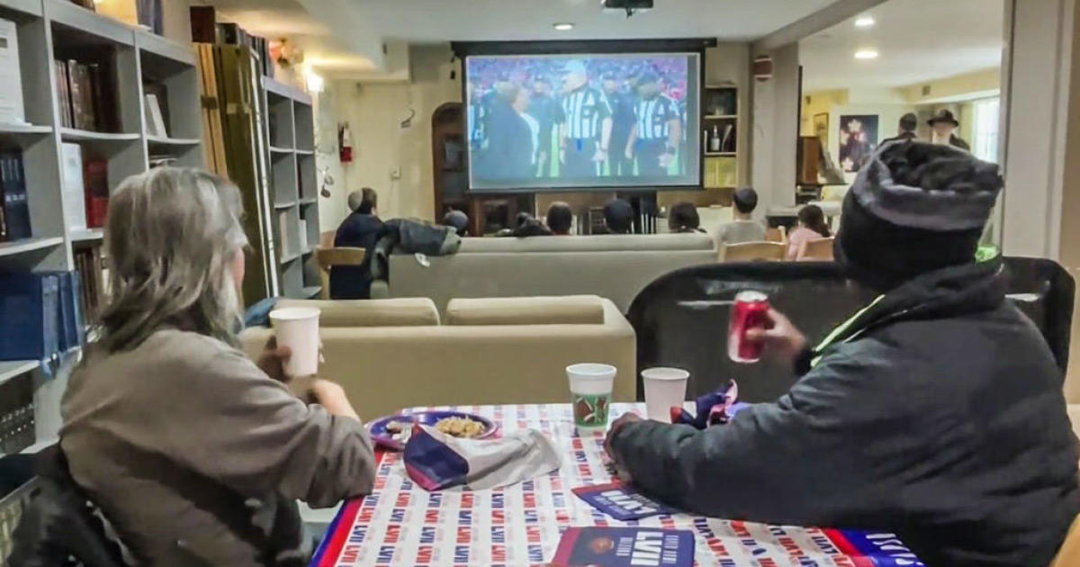 Homeless invited to San Francisco Jewish community center to see Super Bowl