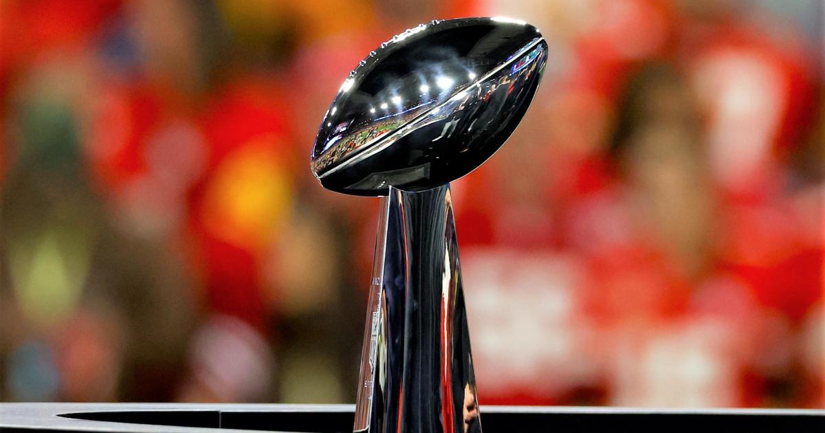 49ers emerge as early favorites in 2025 Super Bowl despite