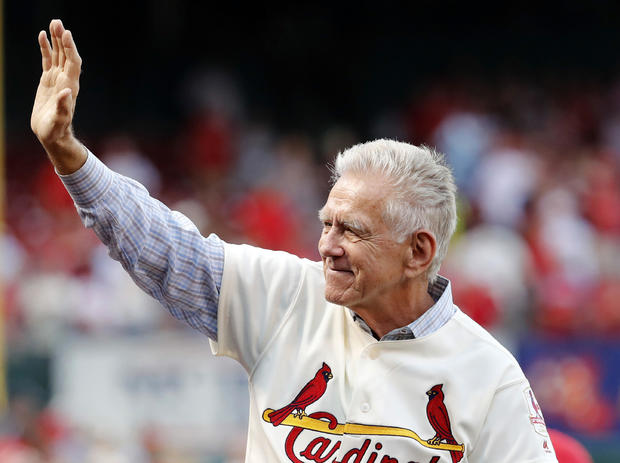 Tim McCarver, a member of the St. Louis Cardinals' 1967 World Series championship team, takes part in a ceremony honoring the 50th anniversary of the victory before the start of a baseball game between the Cardinals and the Boston Red Sox on May 17, 2017, 