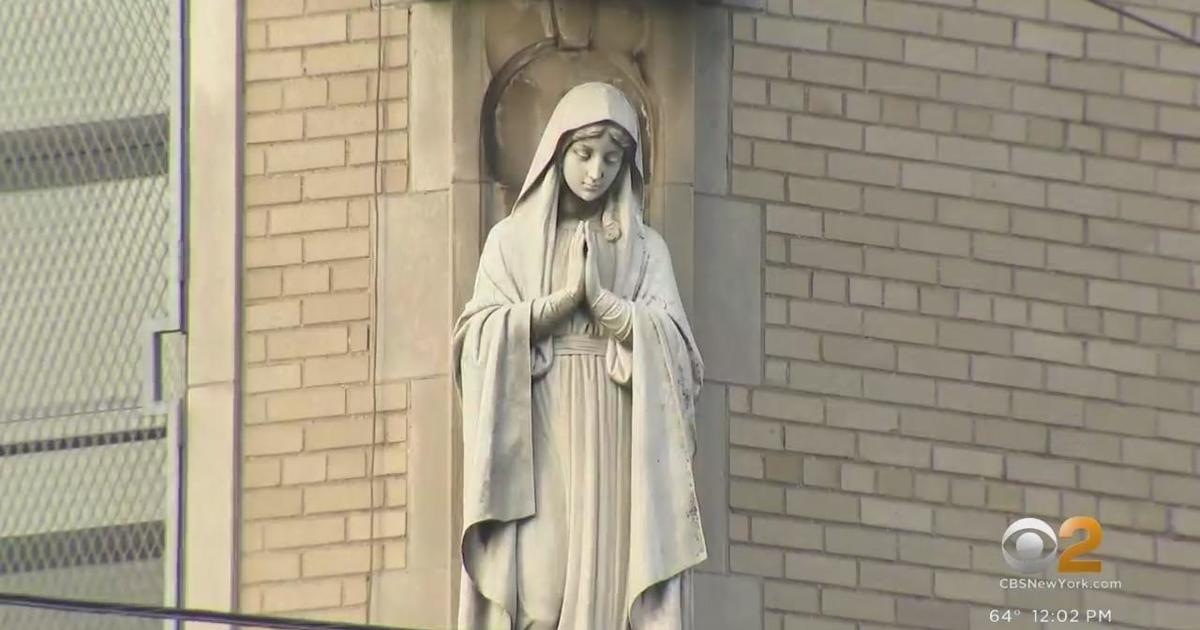 Several NYC Catholic schools closing, mainly in the Bronx CBS New York