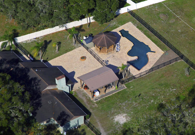 Revolver Shaped Pool 