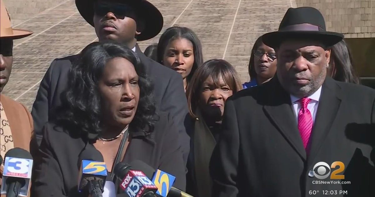 Former officers plead not guilty in Tyre Nichols' death - CBS New York