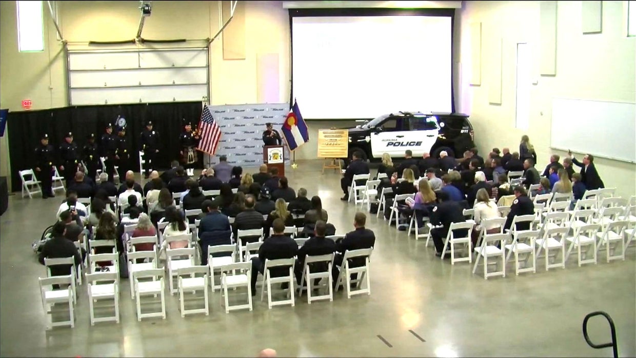 Aurora police hired only 17 new cops in 2022: 