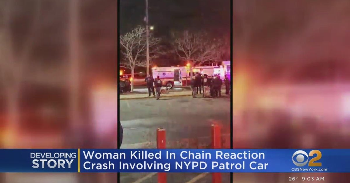 Woman killed in crash involving NYPD car - CBS New York