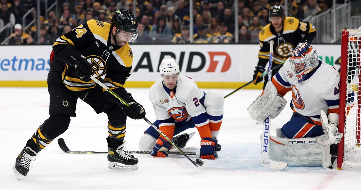 DeBrusk Returns, Scores To Power Bruins Past Islanders - CBS New York