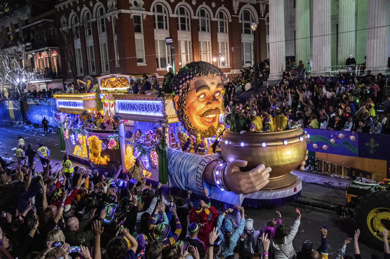 Mardi Gras brings joy - but also worries over violent crime - CW Seattle