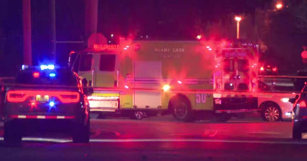 2 Teens Shot In Southwest Miami-Dade - CBS Miami