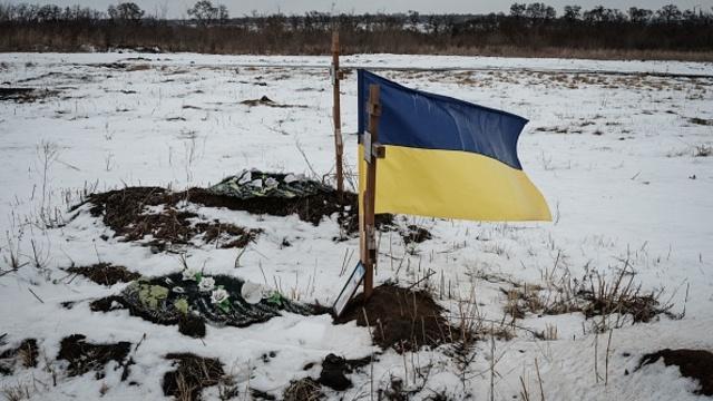 cbsn-fusion-security-expert-describes-covering-war-in-ukraine-thumbnail-1731981-640x360.jpg 