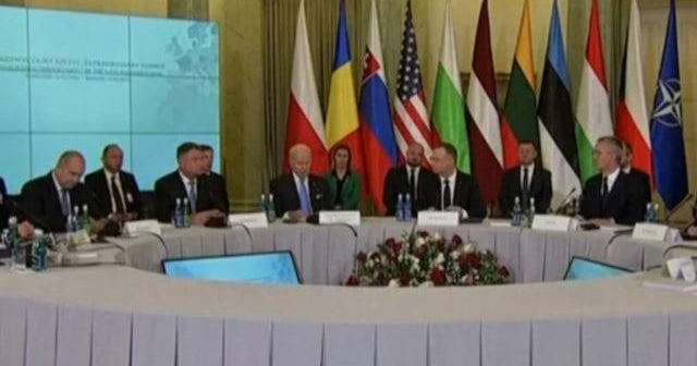President Biden wraps up visit to Eastern Europe - CBS News