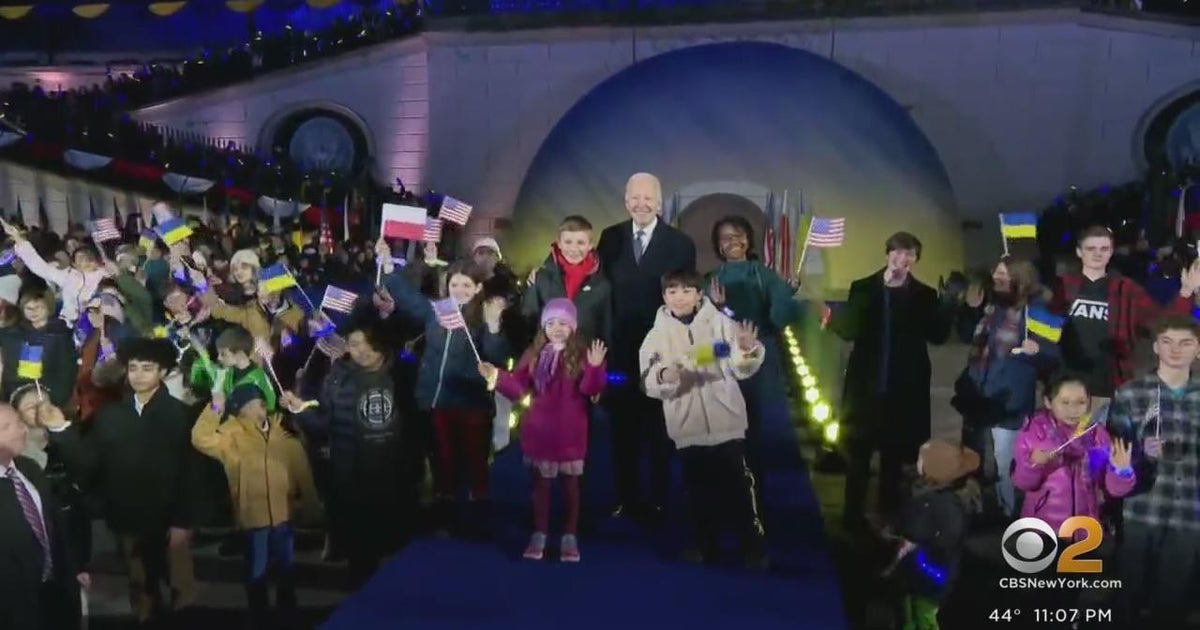 Biden voices support for Ukraine one year after Russia invasion - CBS ...