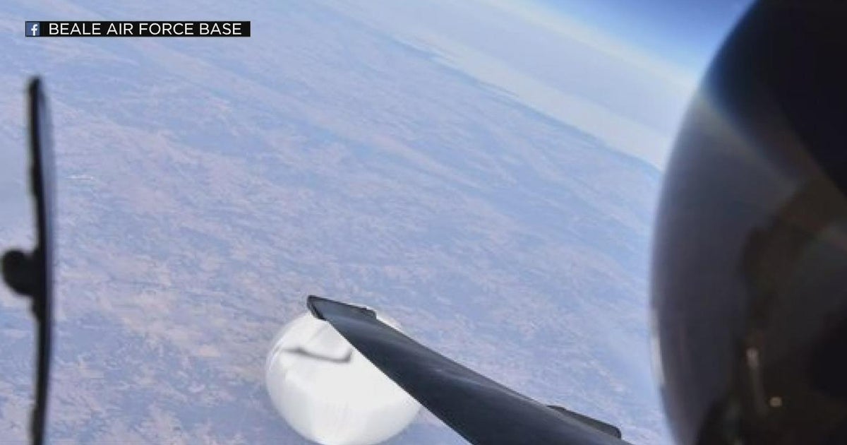 U2 Air Force pilot from Beale AFB snaps selfie with Chinese spy