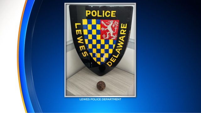 lewes-police-cannonball.png 