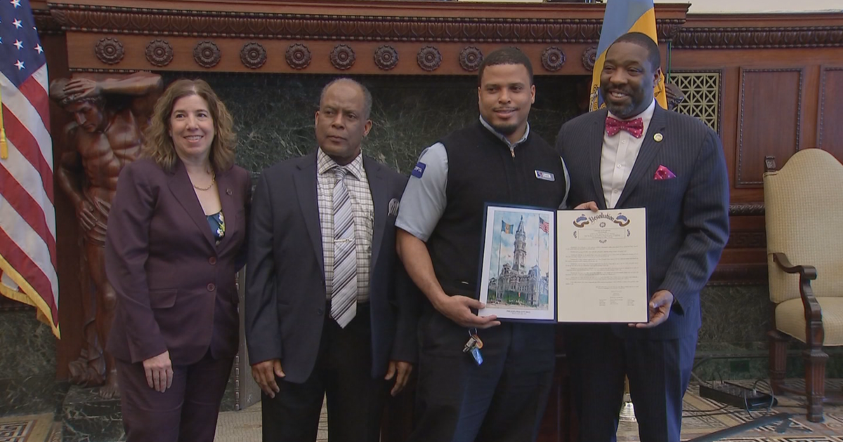 City Council Honors Septa Driver For Saving Woman From Carjacking Cbs