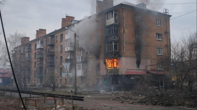 cbsn-fusion-russian-forces-intensify-their-offensive-in-the-key-eastern-city-bakhmut-thumbnail-1754631-640x360.jpg 