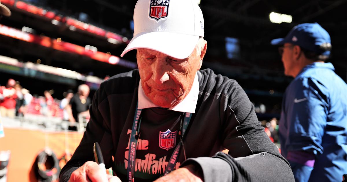 It wasn't safe': George Toma speaks with KMBC about condition of field at  Super Bowl LVII 