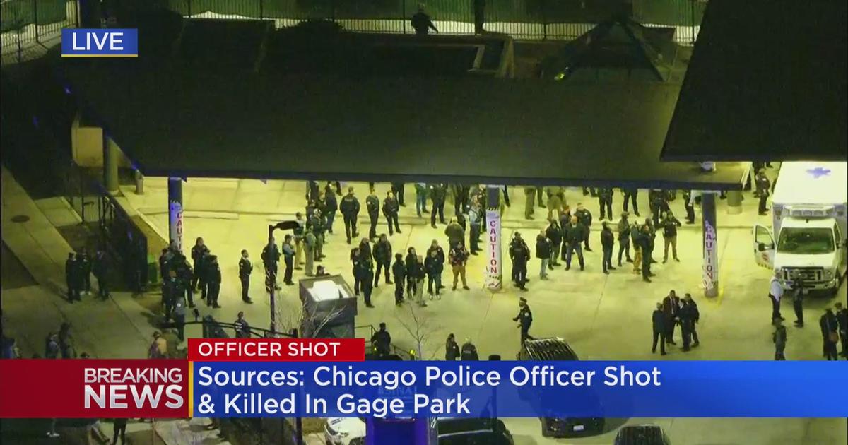 Chicago Police Officer Shot, Killed In Gage Park - CBS Chicago