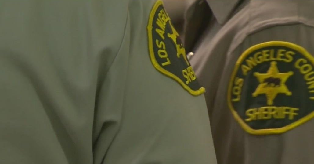 Commission report finds LA Sheriff deputy gangs 'run' certain patrol ...