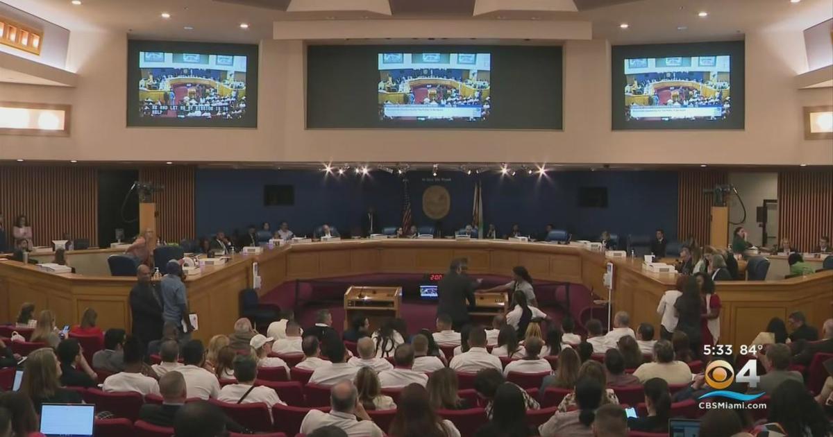 Miami-Dade County Commission agrees to reconsider other sites for new waste  plant - CBS Miami