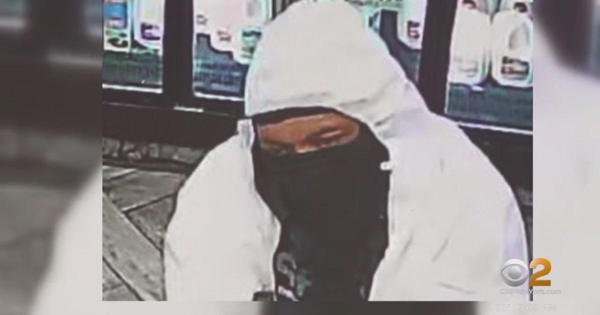 Search for suspect in deadly bodega robberies - CBS New York