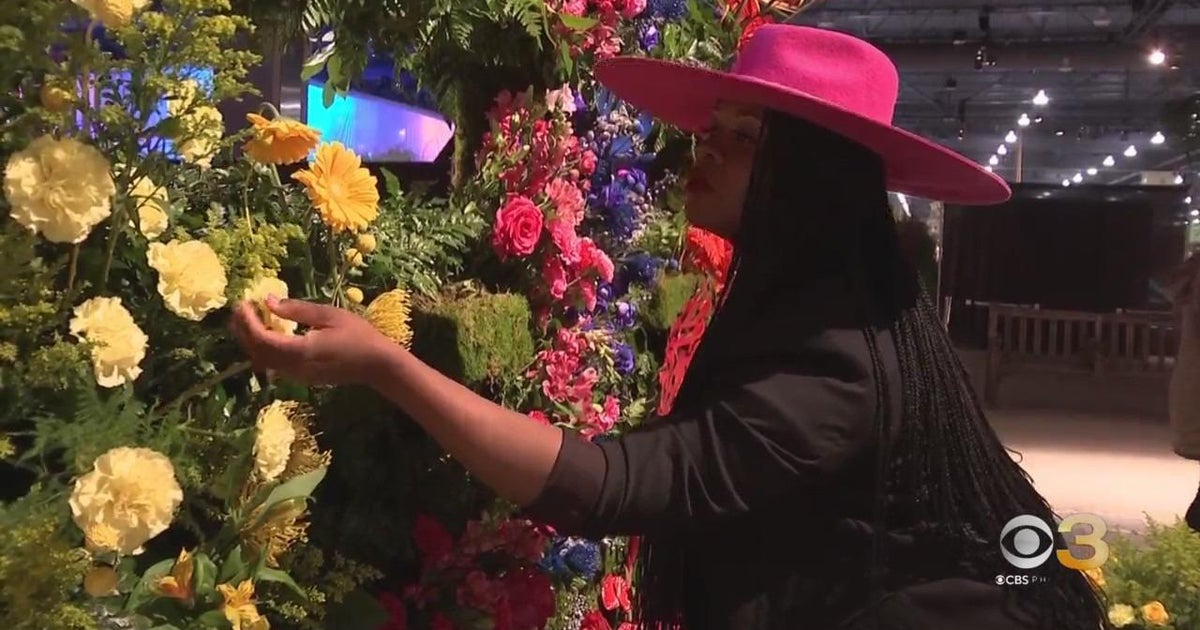 Philly woman hopes to inspire next generation of Black florists CBS Philadelphia
