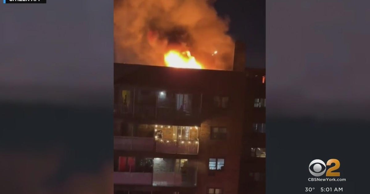 1 dead, at least 1 critically injured in Yonkers fire - CBS New York