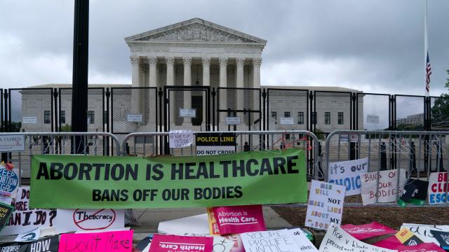 US-POLITICS-RIGHTS-ABORTION-DEMONSTRATION 