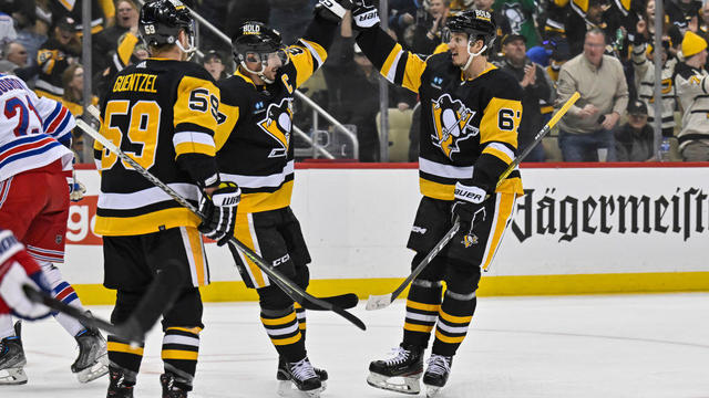 NHL: MAR 12 Rangers at Penguins 