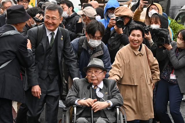 Japan court orders retrial for Iwao Hakamada 87 year old ex boxer