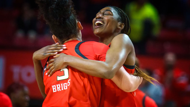 COLLEGE BASKETBALL: FEB 21 Womens Iowa at Maryland
