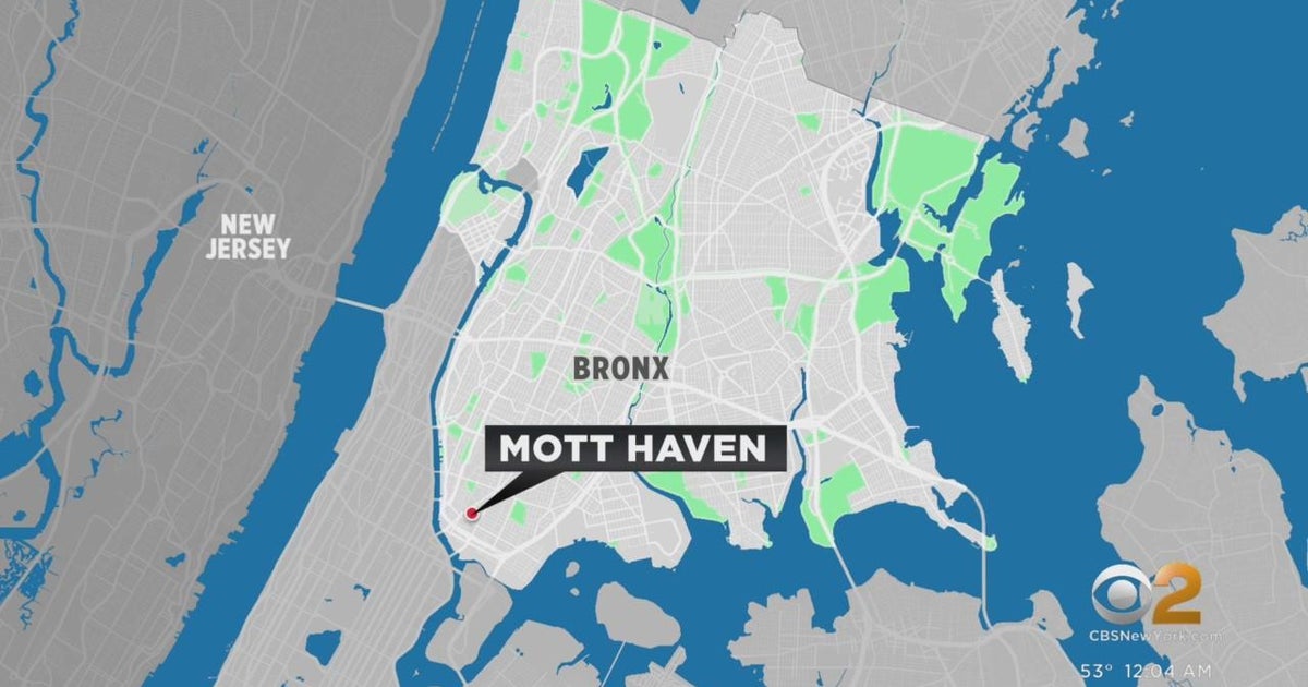 Teen injured after shooting in Mott Haven, the Bronx - CBS New York