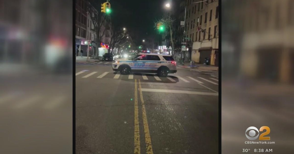 2 shot in the Bronx - CBS New York