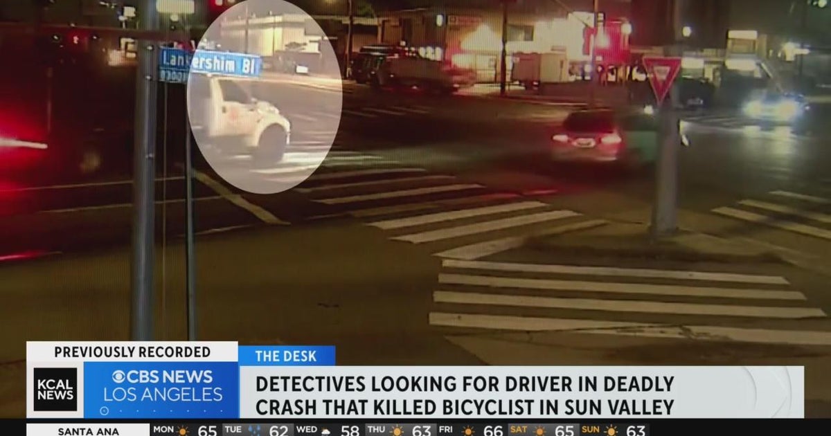 Police searching for hit-and-run driver in fatal Sun Valley crash on ...