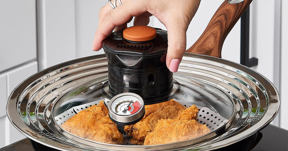 Crack pot Algebraïsch passagier CBS Mornings Deals: This on-sale kitchen gadget can turn your pan into a  makeshift air fryer - CBS News