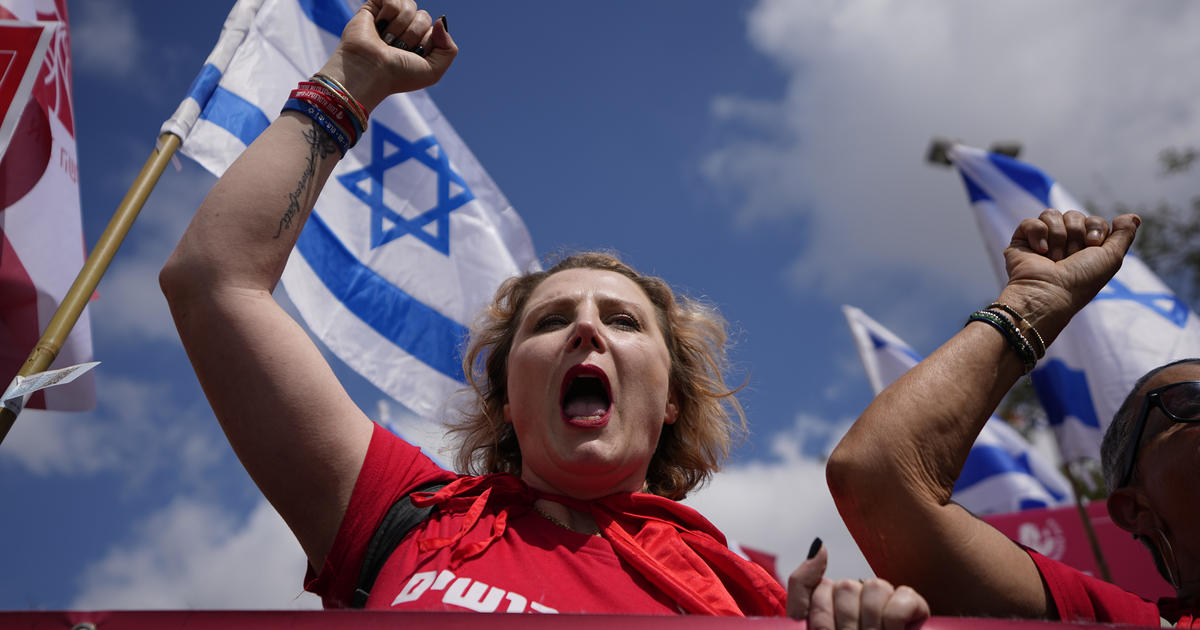 Israeli workers strike amid growing anger over planned judicial reforms