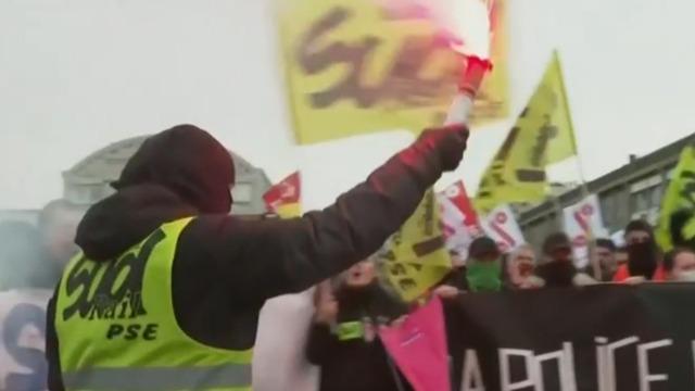 cbsn-fusion-more-protests-in-france-over-pension-reforms-thumbnail-1833508-640x360.jpg 