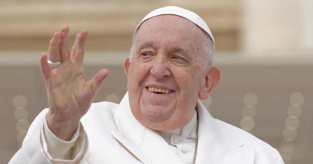 Le Vatican a déclaré que le pape François serait hospitalisé pendant plusieurs jours pour une infection respiratoire