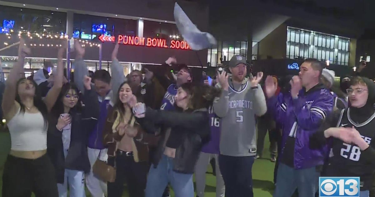Sacramento Kings clinch first playoff berth since 2006 with win against Portland