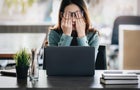 Concept Burnout Syndrome. Business Woman feels uncomfortable working. Which is caused by stress, accumulated from unsuccessful work And less resting body. Consult a specialist psychiatrist. 