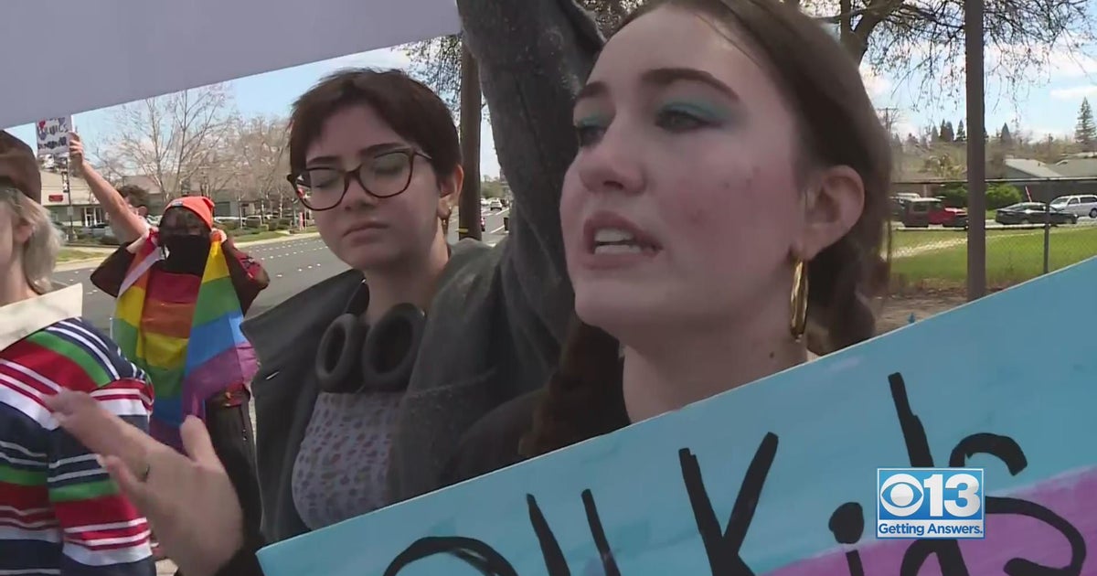 Roseville students walk out of class for “Trans Day of Visibility”