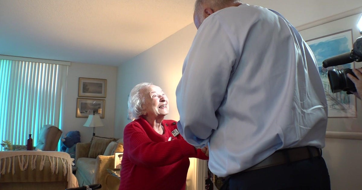 Holocaust survivor receives prepared to celebrate Passover