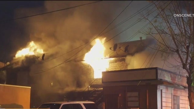 apartment-fire.jpg 