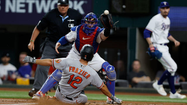 Gibson gets 2nd win, Orioles go deep to beat Rangers 7-2