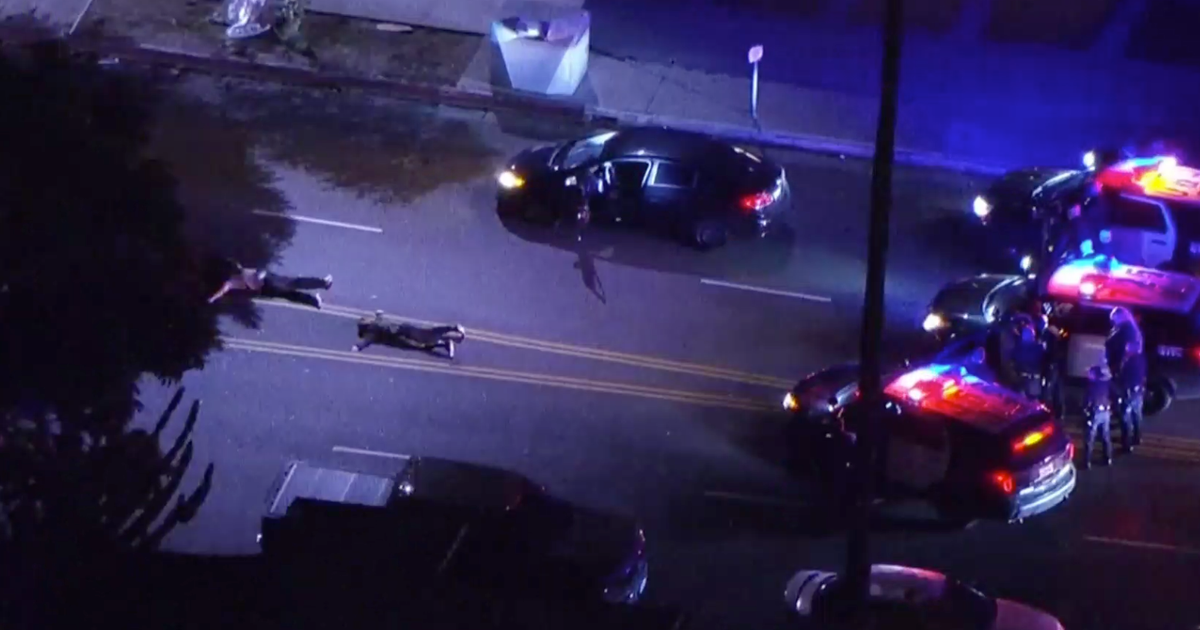 Robbery suspect on parole arrested after lengthy pursuit through Pico ...