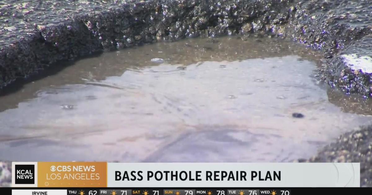 City Of Los Angeles Address Pothole Problem - CBS Los Angeles