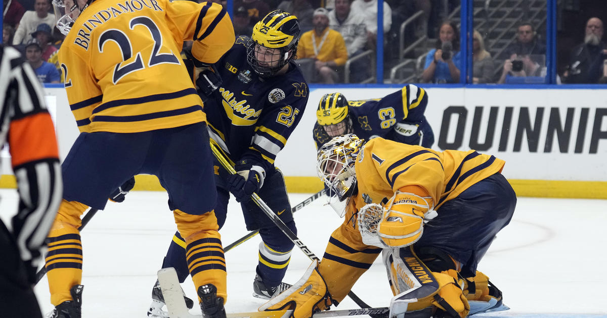 Quinnipiac beats Michigan in Frozen Four to reach title game