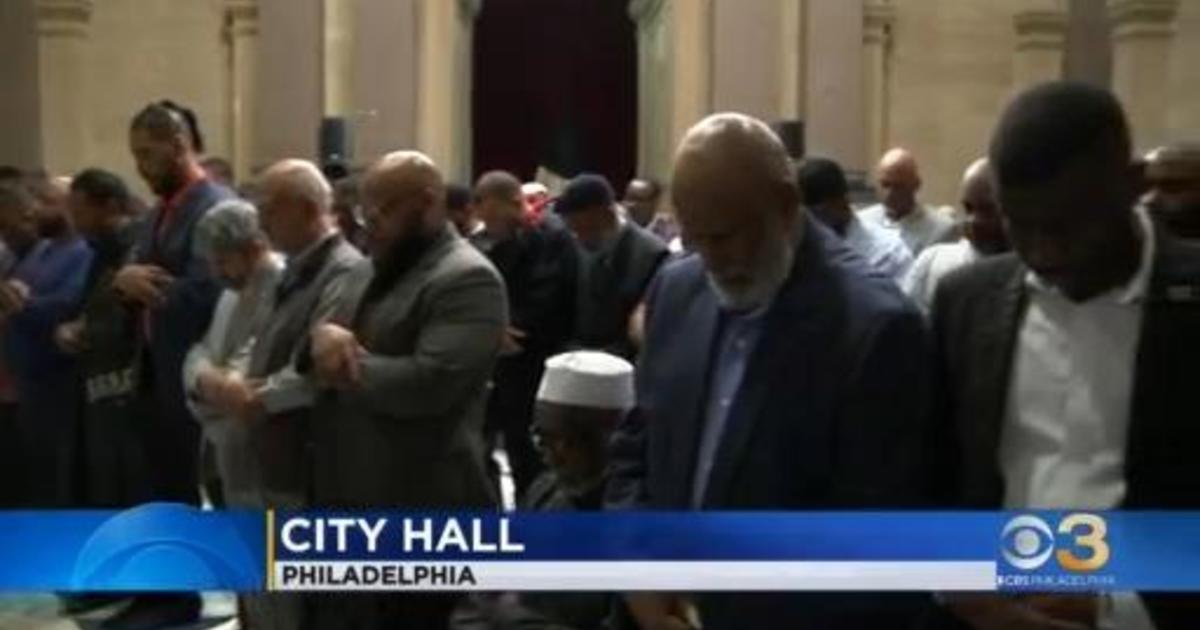 Annual Ramadan Iftar dinner held at City Hall CBS Philadelphia