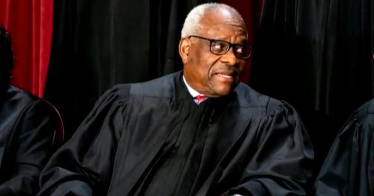 Justice Clarence Thomas discloses flights, lodging from GOP donor Harlan Crow in filing