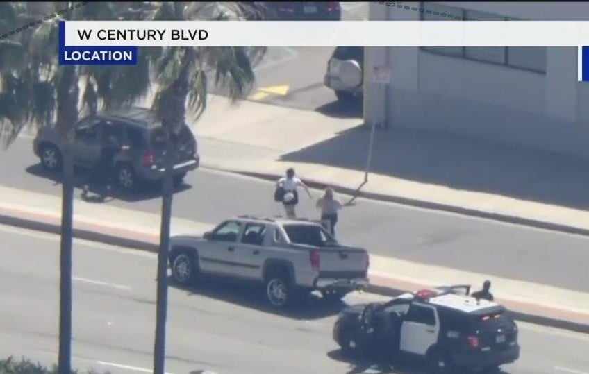 2 hour LAPD pursuit ends with attempted murder suspect taken into custody