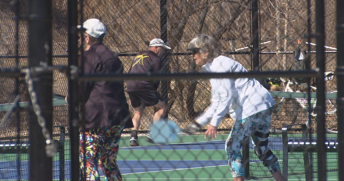 Colorado cities adjusting pickleball policies over noise ordinance CBS Colorado